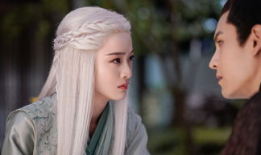 电视剧白发剧情介绍,爱恨情仇，命运交织的传奇人生